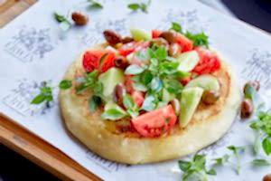 Shtrudel' and greek salad_ERWIN
