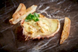 Cheese fondu with crab_ERWIN